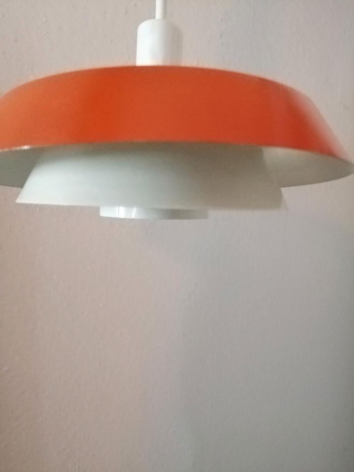Space Age Ufo Lampe 70er DDR Retro Orange Vintage Leuchte in Berlin