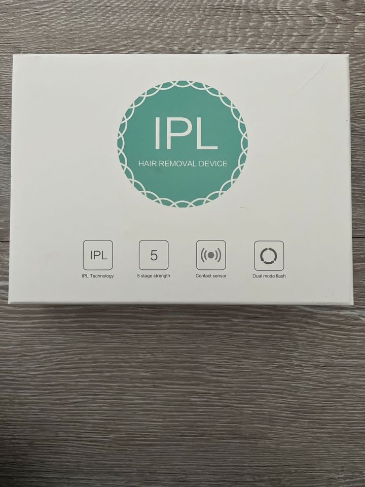 Neuwertig :  IPL Haarentfernungsgerät in Eningen