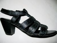 Sandalen, Sandaletten Gr. 38, echtes Leder, schwarz 5 € Nürnberg (Mittelfr) - Röthenbach b Schweinau Vorschau