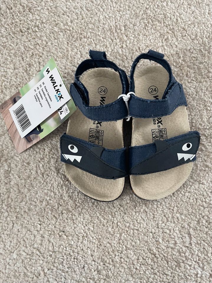 Kinder Sandalen Größe 24 NEU in Leipzig