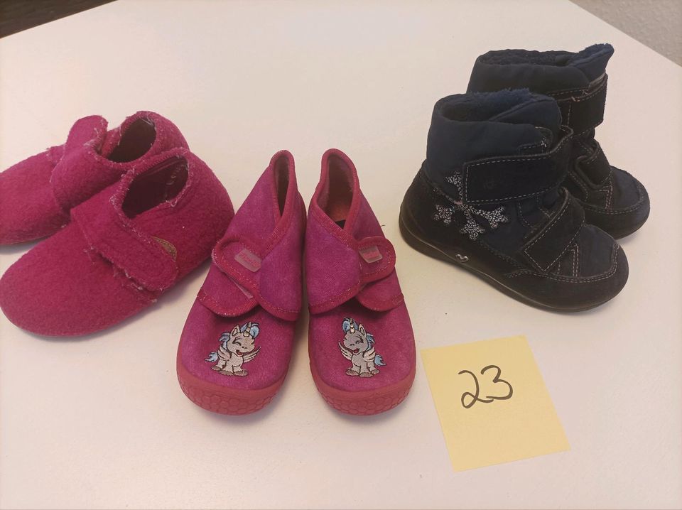 Mädchen Schuhe Gr 23 in Leipzig