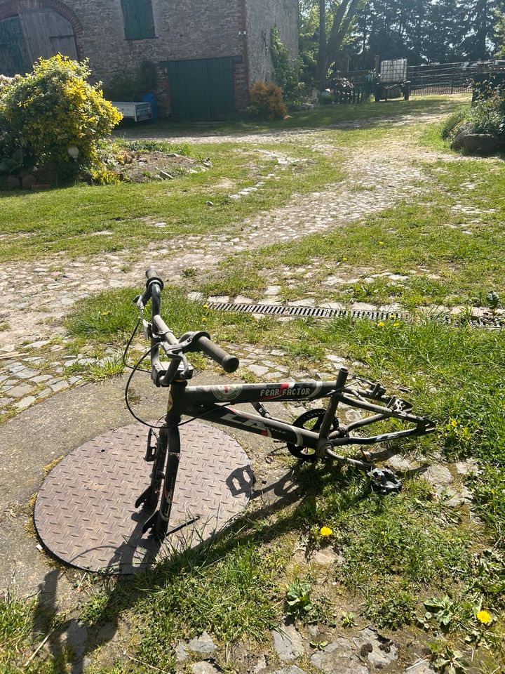 BMX rahmen defekt in Wegenstedt