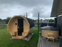 BARREL SAUNA UND HOT-TUB DE LUXE  MIT PICKNICK BANKE Niedersachsen - Bunde Vorschau