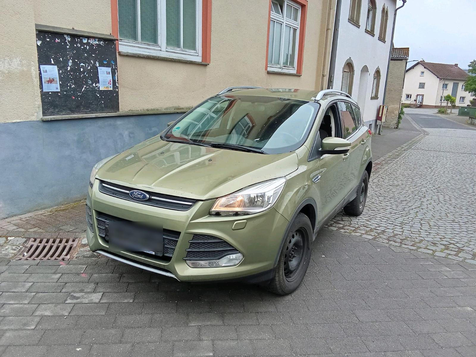 Abbildung des Autos Ford kuga Diesel