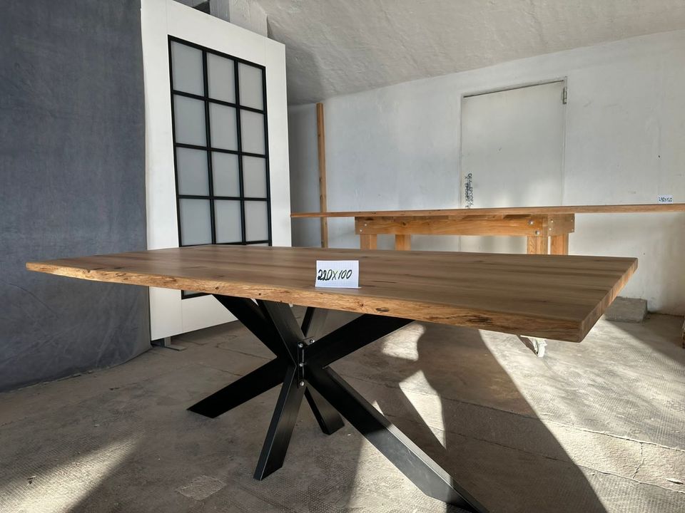 Baumtisch Esstisch Holztisch Massiv Eiche - 220 x 100 cm in Lichtenfels