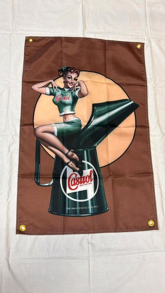 354 Castrol ÖL Pinup Fahne Banner Flagge Garage Werkstatt Werbung in Chemnitz