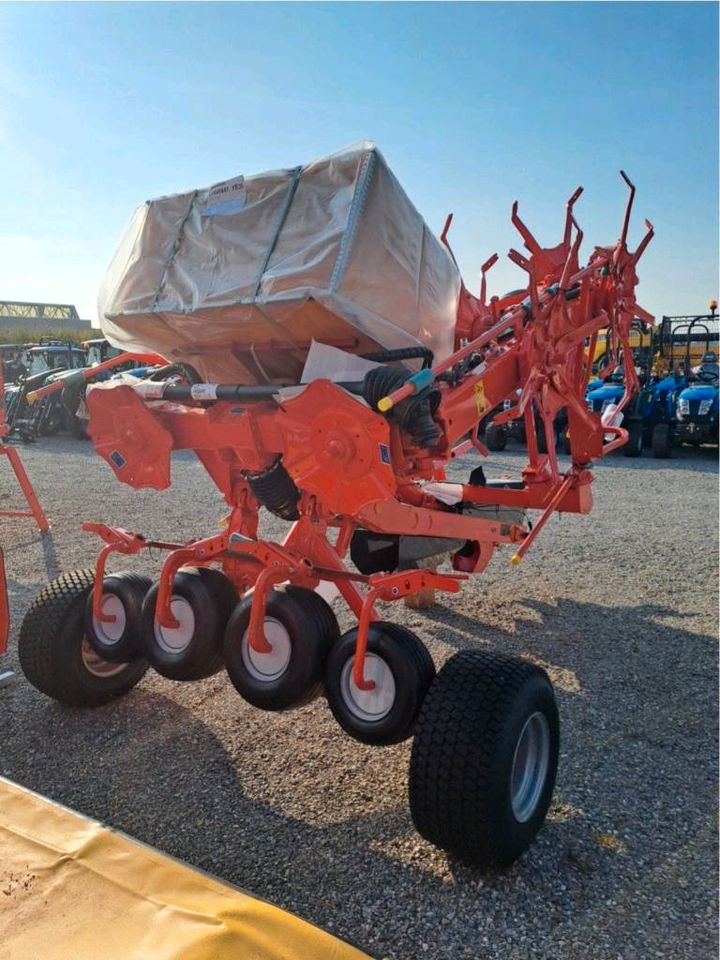 Kuhn Kreiselheuer GF 10803 T 10,8m Arbeitsbreite *lagernd* in Bad Waldsee