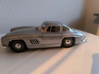 Burago 1:18 Mercedes 300 SL Baden-Württemberg - Unterensingen Vorschau