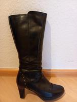 Stiefel Leder von Tamaris Gr. 37 Hessen - Bad Soden am Taunus Vorschau