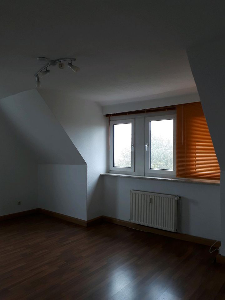 Dachgeschoss Wohnung in Pegau