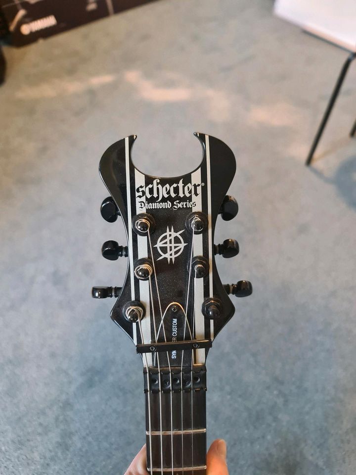 Shecter Synyster Gates Custom   E-Gitarre in Uetze