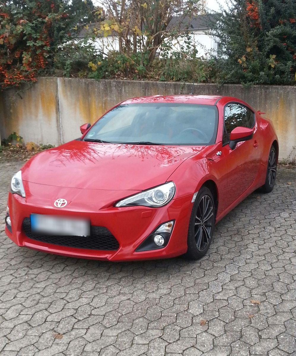Abbildung des Autos Toyota GT86 2,0-l-Boxerm…