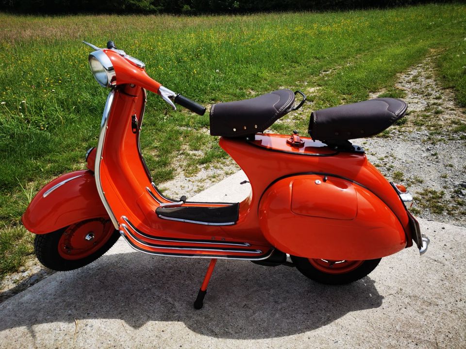 Vespa Roller VBB2T247766 mit Motor PX125 Baujahr 1965 in Bad Birnbach