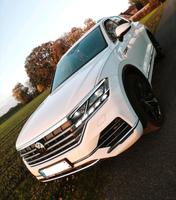 VW Touareg Elegance 381PS BJ23 eHybrid 4Motion R-Line Ausstattung Niedersachsen - Delmenhorst Vorschau