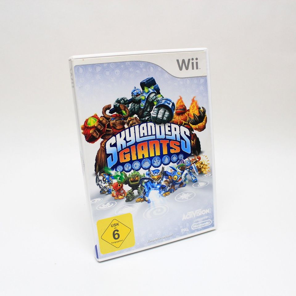 Wii Spiel Skylanders Giants in Buch