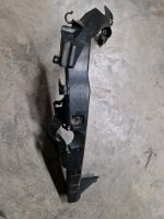 BMW 7116708 E90 E91 arm Halter Scheinwerfer rechts Nordrhein-Westfalen - Nieheim Vorschau