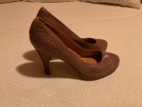 High Heels 10 cm Gr. 40 braun Pumps Leder Nieten 5th avenue Hessen - Oberursel (Taunus) Vorschau