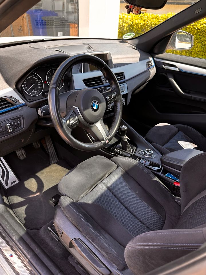 BMW X1 Sdrive 18D M Paket weiß Sommer + Winter in Bitburg