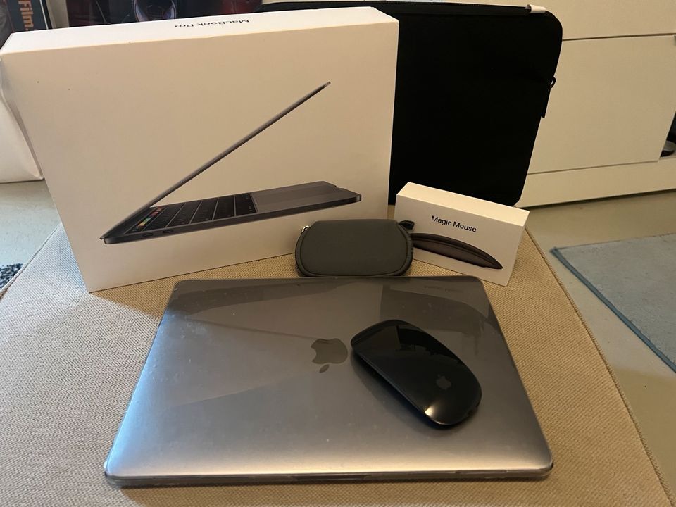 MacBook Pro!!!Top Zustand!!!Inklusive Magic Mouse 2 in Mühlhausen