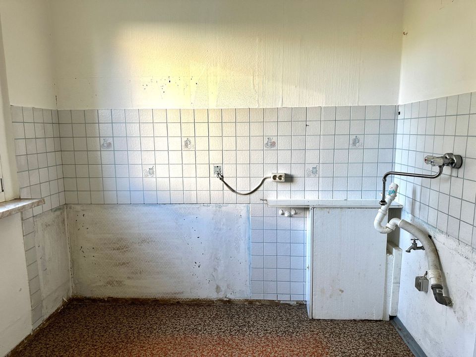 3 Zimmer Wohnung für Handwerker // Kautionsfrei + 3 Monate Kaltmietfrei // in Schöneck