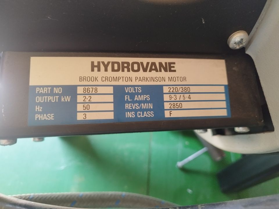 neuwertiger Hydrovane 12 Kompressor Dauerläufer 2,2KW in Büchenbach