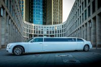 Chrysler 300c Stretchlimousine | Weiß | Mieten in Frankfurt Frankfurt am Main - Innenstadt Vorschau