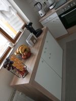 Küche ohne Kühlschrank mit e Geräten Nordrhein-Westfalen - Rösrath Vorschau