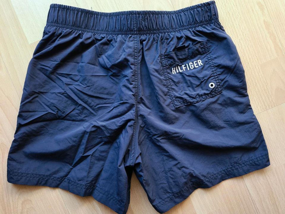 Tommy Hilfiger Badeshorts Badehose navy Gr. S in Dresden