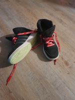 Adidas gefütterte Schuhe 35 sehr guter Zustand Rheinland-Pfalz - Pronsfeld Vorschau