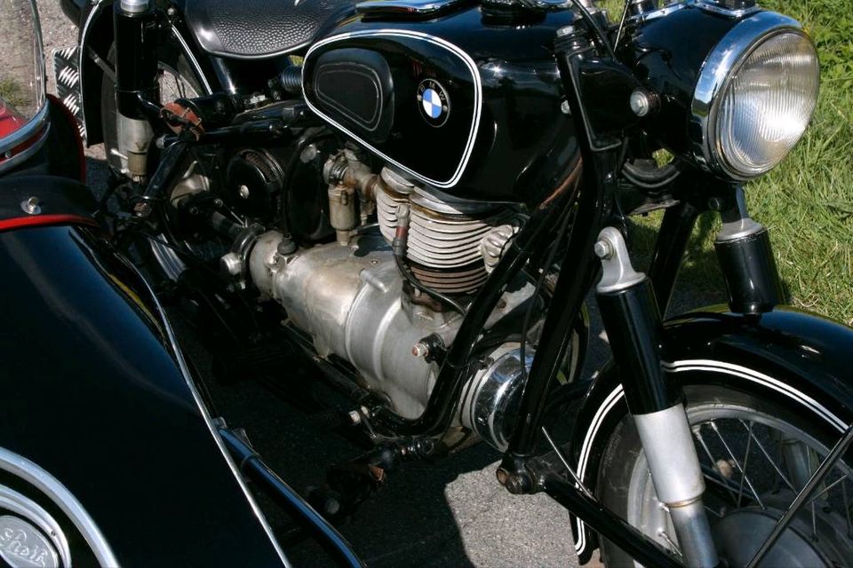 BMW R 26 Gespann in Uplengen