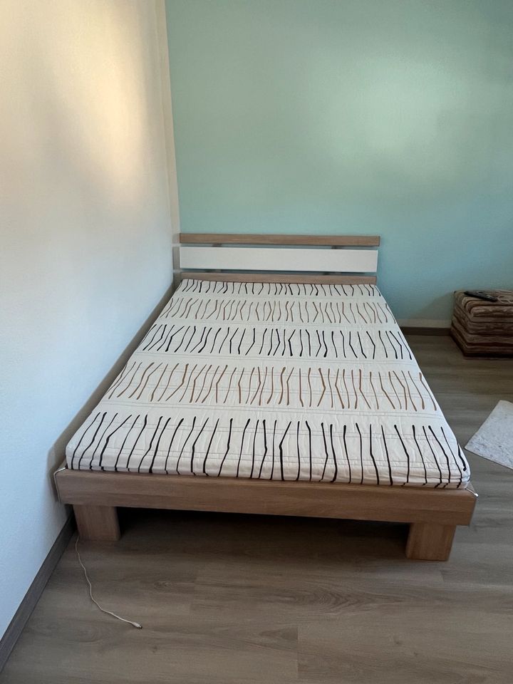 Futonbett 140x200 in Krumhermersdorf