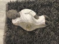 Steinfigur Liegende Frau aus frostfestem Steinguss 30cm Hessen - Rödermark Vorschau
