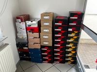 XXL Sneakersammlung 45 Paare Jordan Nike Yeezy Adidas Off-White Sachsen-Anhalt - Dessau-Roßlau Vorschau