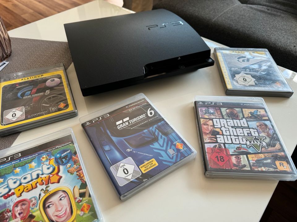 PlayStation 3 mit Zubehör in Viersen