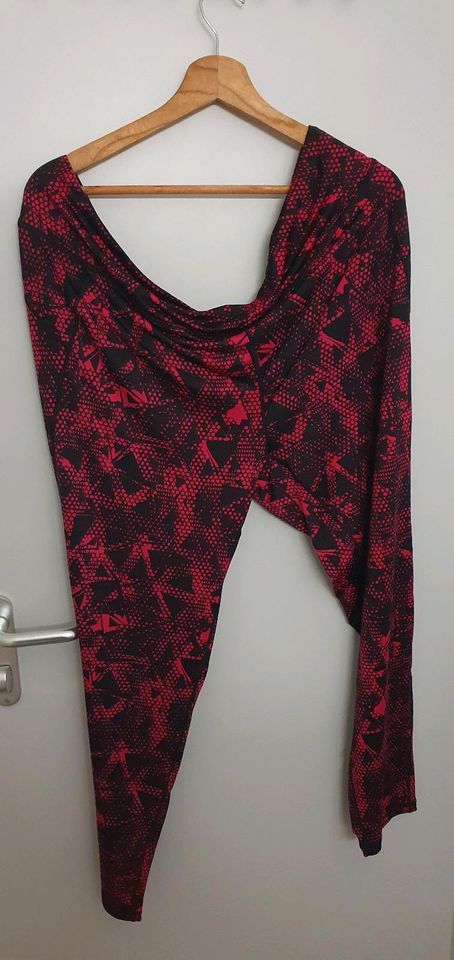 Sportleggins Leggins sporthose Damen bpc 50/52 XXL schwarz rot in Ellwangen (Jagst)