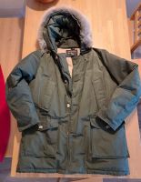 WOOLRICH Arctic Parka Gr.3XL in oliv, super Zustand. Kr. München - Putzbrunn Vorschau