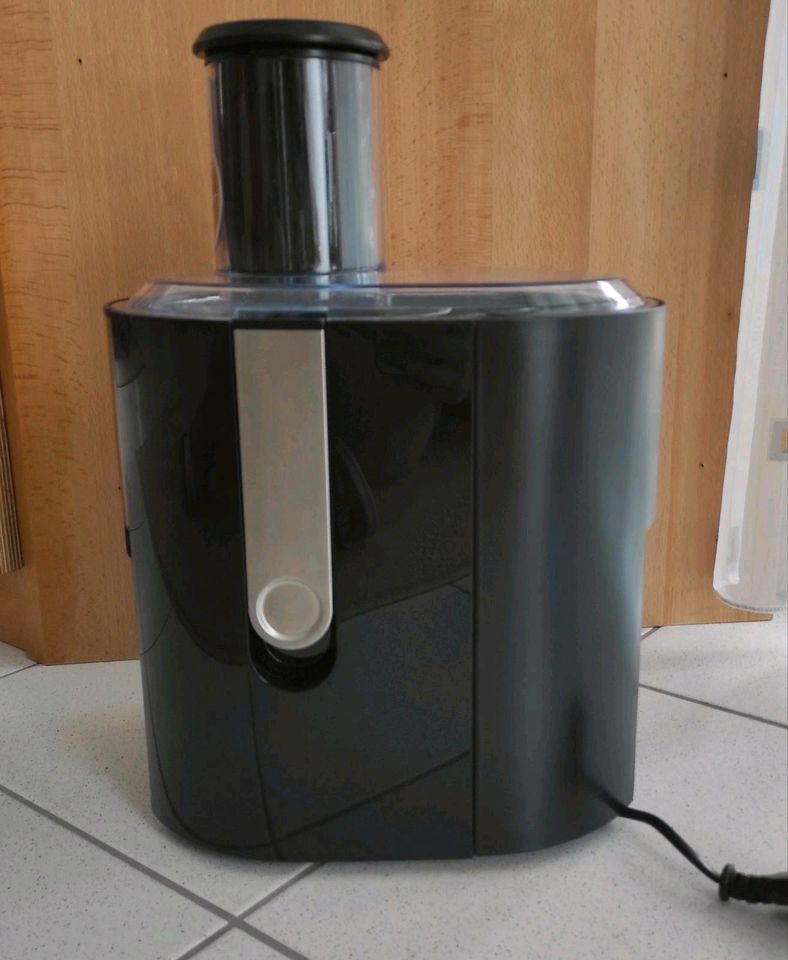 Braun Identity Collection Spin juicer in Göggingen