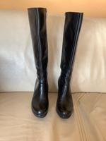 Hoher Lederstiefel v. Paul Green, schwarz,Damen Gr. 4.5 (EU 37.5) Bayern - Germering Vorschau