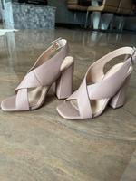Sandalette mit Absatz Nordrhein-Westfalen - Krefeld Vorschau