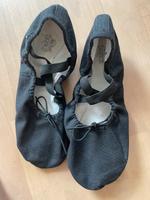 Schwarze Ballettschuh mit geteilter Wildledersohle. Dresden - Äußere Neustadt Vorschau