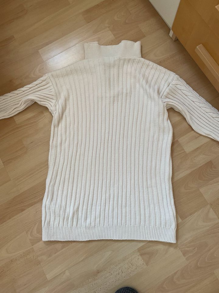 Damen Pullover Farbe weiß Größe M in Gelsenkirchen