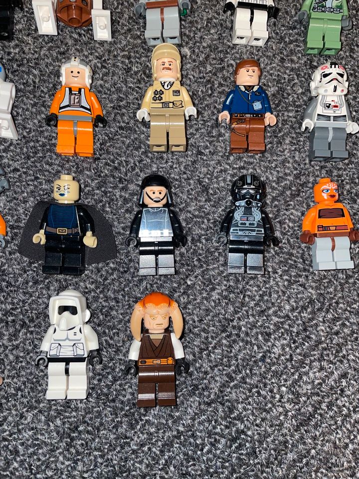 Lego Star Wars Figurensammlung in Frankfurt am Main