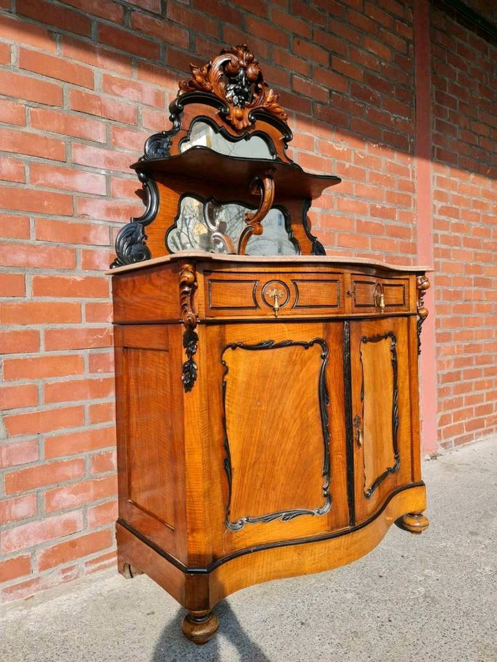 Antik Louis philippe Kommode Nussbaum Sideboard Anrichte Alt in Groß-Gerau