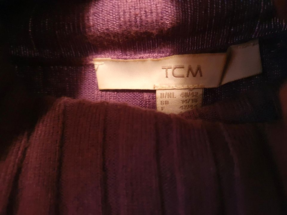 Rollkragen-Pullover, lila, TCM, M 40/42 in Massing