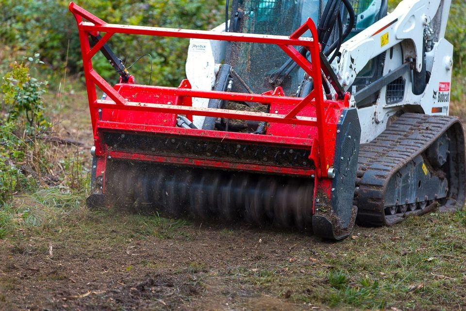 Forstmulcher,Kompaktraupenlader,Skidsteer,Bobcat,AHWI in Schmallenberg