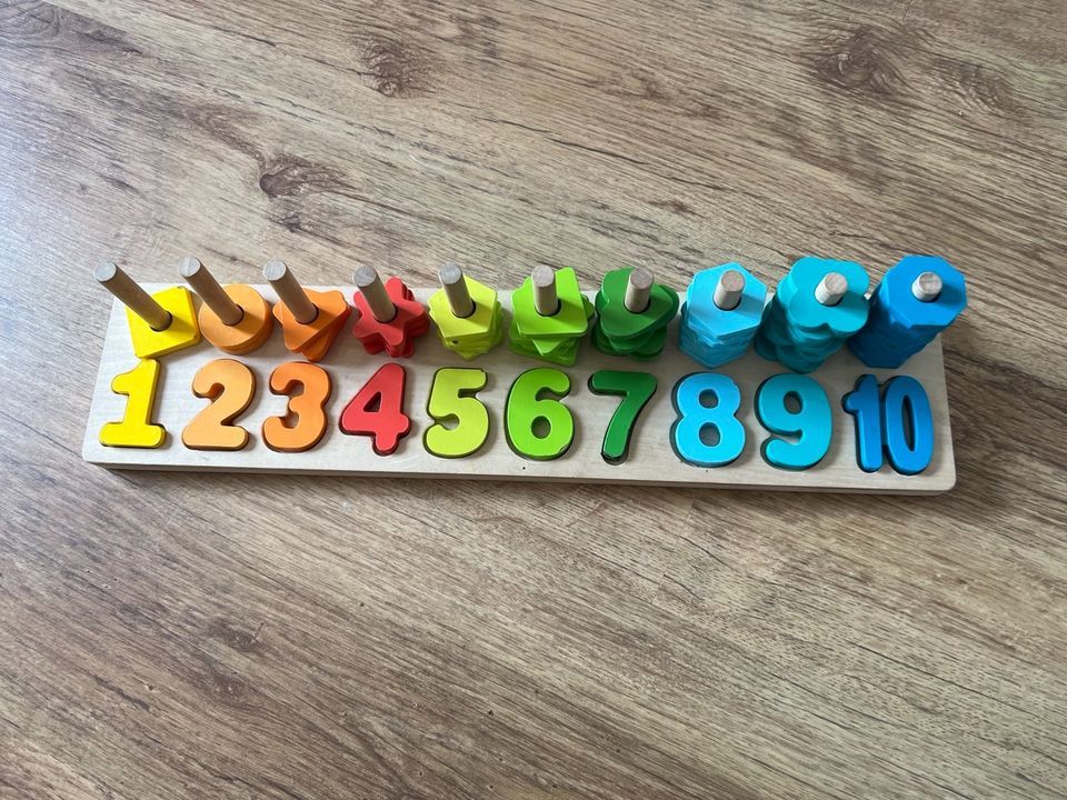 Puzzle Steckpuzzle Zahlen Farben Formen Holz Spielzeug Holzpuzzle in Köln