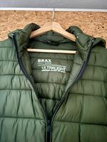 BRAX ultralight Daunenjacke olivgrün Gr. 25 *guter Zustand* Bayern - Treuchtlingen Vorschau