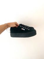 SUPERGA Sneaker Plateau [Wie neu!] Kr. München - Haar Vorschau