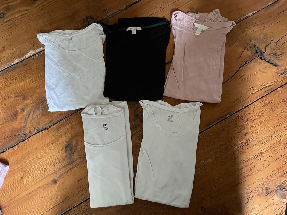 Umstandsmode 29Teile Esprit, H&M, Kleider, Shirts, Pullover  M in Renchen