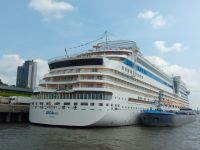 1 Foto Poster Bild AIDA Sol Hamburg Elbe Hafen Schiff Kreuzfahrt Hamburg-Mitte - Hamburg Borgfelde Vorschau